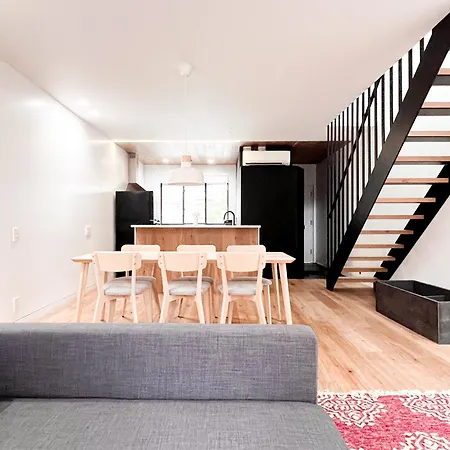 Apartment Modern, Charming, Spacious 3-bedroom Retreat In Brooklyn With Rem-casa