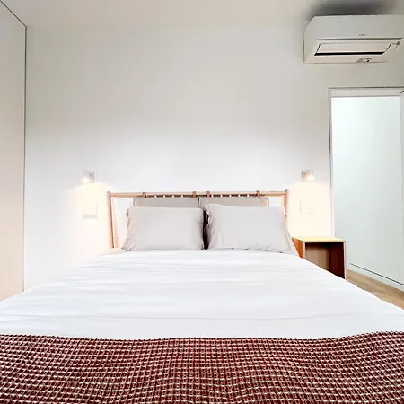 Apartment Modern, Charming, Spacious 3-bedroom Retreat In Brooklyn With Rem-casa New York