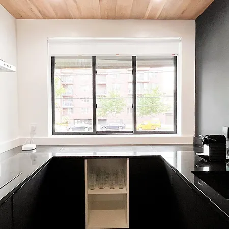 Modern, Charming, Spacious 3-bedroom Retreat In Brooklyn With Rem-casa