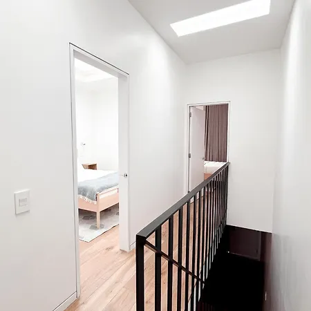 Modern, Charming, Spacious 3-bedroom Retreat In Brooklyn With Rem-casa