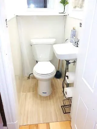 Lic, Next To Manhattan, 3 Bedroom Cozy * New York