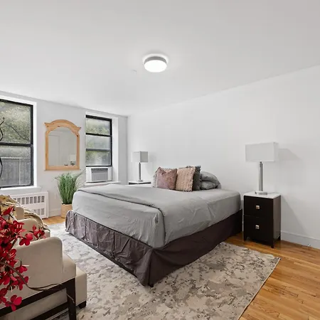 The Apollo Apartment