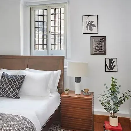 Midtown Townhouse W Skyline Rooftop *