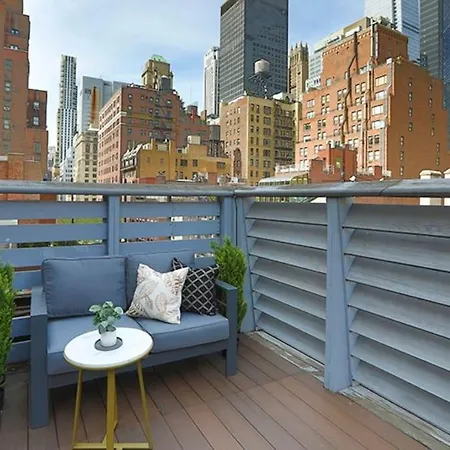 Midtown Townhouse W Skyline Rooftop * New York