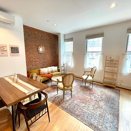 Gorgeous Soho Duplex Brownstone