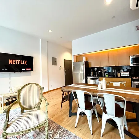 Gorgeous Soho Duplex Brownstone Apartment *