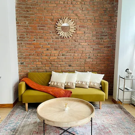 Gorgeous Soho Duplex Brownstone * New York