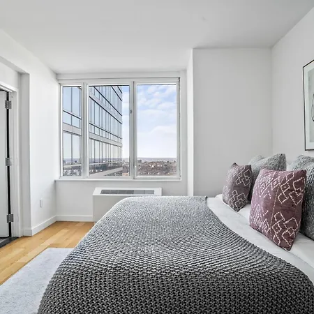 Cloud Crest Apt 2bd 2bath