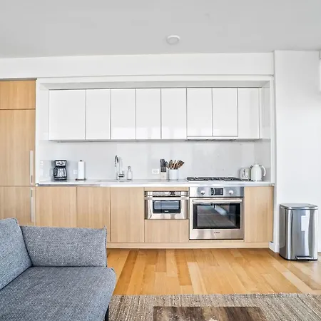 Apartment Cloud Crest Apt 2bd 2bath *
