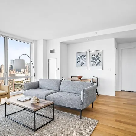 Cloud Crest Apt 2bd 2bath * New York