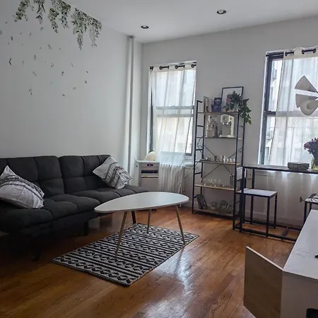 Apartment Chic One Bedroom Retreat In Downtown Manhattan *