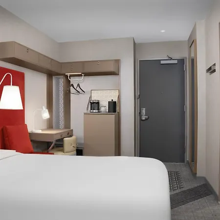 Hotel Springhill By Marriott Manhattan Times Square 3*