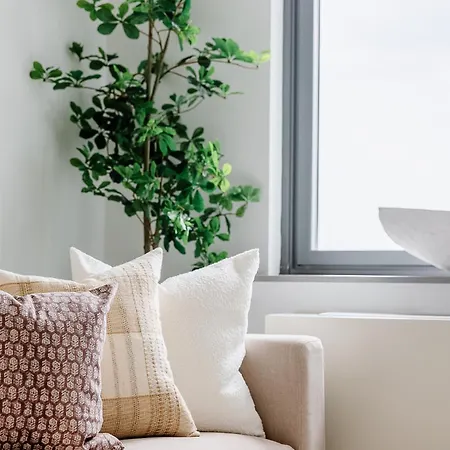 Skyline Spectacle Modern Designer Studio With Panoramic Nyc Views *