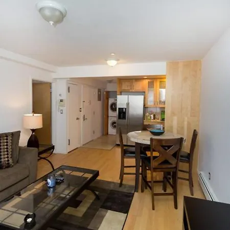 Spacious 2 Bedroom Apartment! Nyc