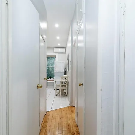Two Br Beautiful Apt In Prime Location *