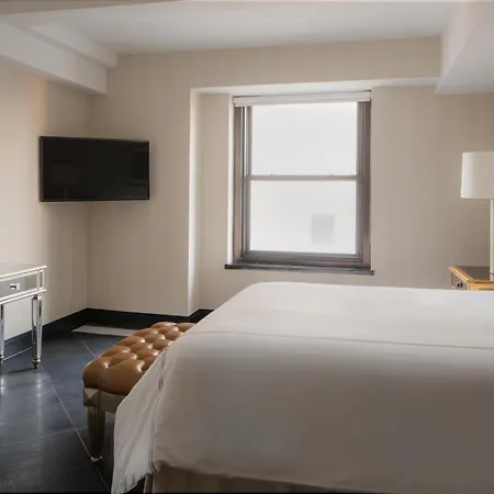 The Manhattan Club 4*