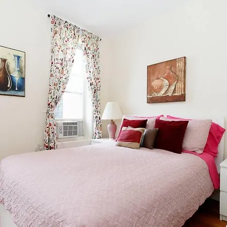 Monthly Nyc Rentals- Modern 3 Bedroom Unit * New York