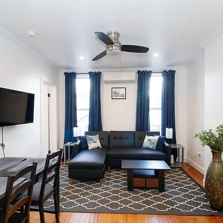 Beautiful 3 Bedroom 1 Bath Unit New York