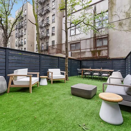 Apartment Luxurious Harlem With Modern Amenities, Outdoor Patio! New York