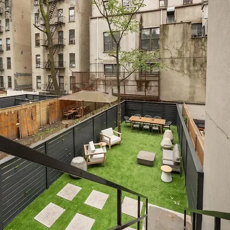 Luxurious Harlem With Modern Amenities, Outdoor Patio! New York