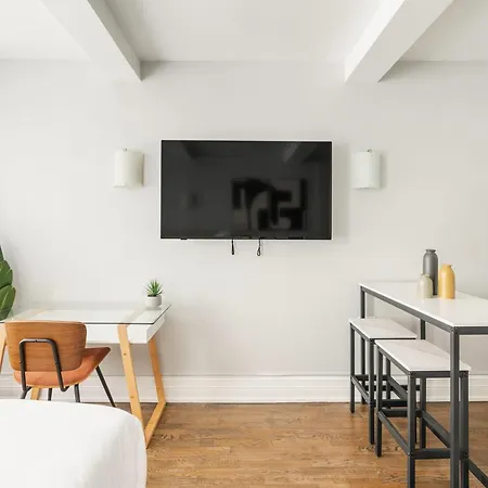 73-703 New Uws Doorman Gym Apartment