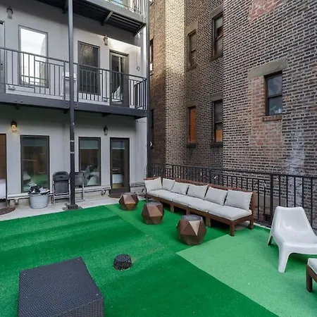 Park South 3 Bedroom With Private Terrace Apartment