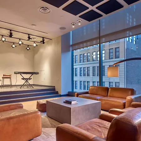 Blueground Hudson Yards Gym Rock Arcade Nyc-1453 * New York