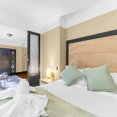 Apartment Highly Desired Times Square With Gym
