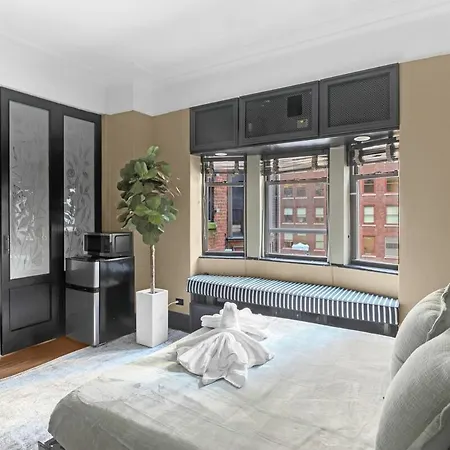 Apartment Highly Desired Times Square With Gym *