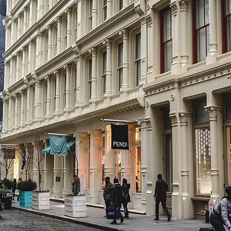 2 Bedroom With 3 Beds - Friends & Family New York