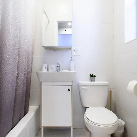 83-3w Ues Park Newly Furnished Xl Apartment