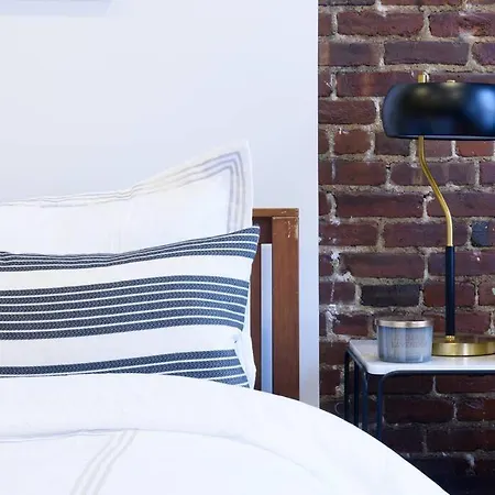 83-3w Ues Park Newly Furnished Xl Apartment *