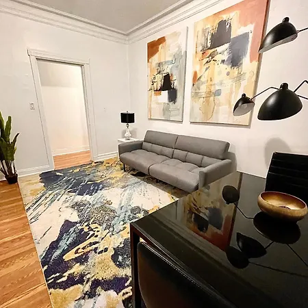 Apartment Monthly Nyc Rentals- Beautiful 3 Bedroom Unit New York