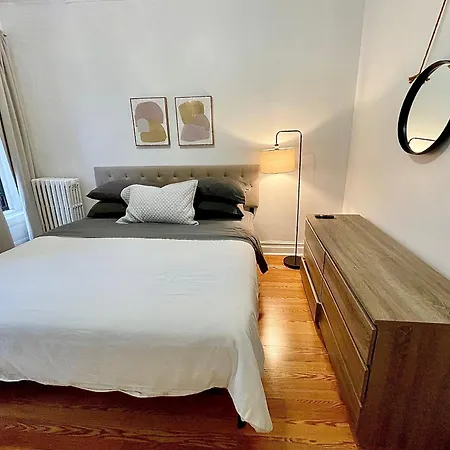 Monthly Nyc Rentals- Beautiful 3 Bedroom Unit Apartment New York