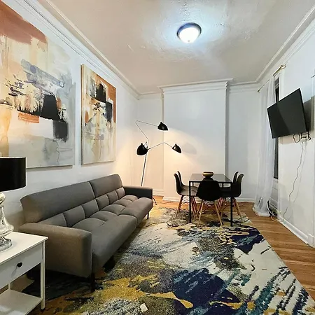 Apartment Monthly Nyc Rentals- Beautiful 3 Bedroom Unit