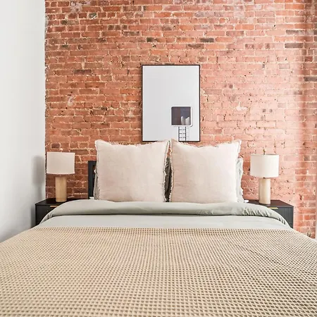 Relaxing 3br 1bath Apartment *