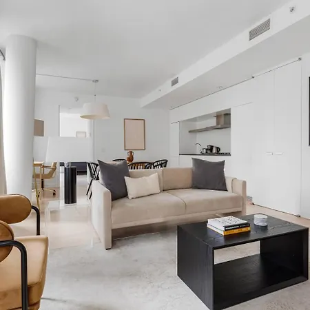 Blueground Midtown Elev Wd Nr Times Square Nyc-1438 Apartment New York