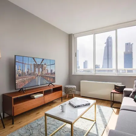 Apartment In Hells Kitchen W Gym Pool Nr The Subway Nyc-250 *