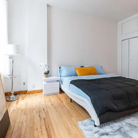 Apartment Monthly Nyc Rentals- Modern 4 Bedroom Unit *