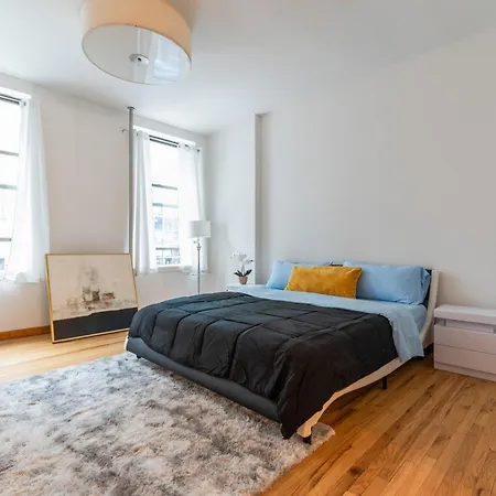Apartment Monthly Nyc Rentals- Modern 4 Bedroom Unit New York