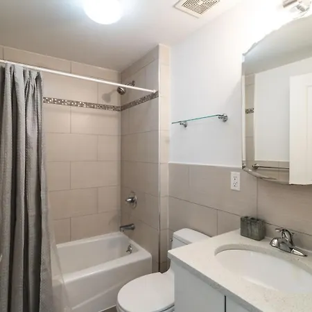 Amazing 3bd 1bath Near Times Square *