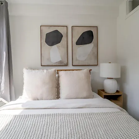 Amazing 3bd 1bath Near Times Square