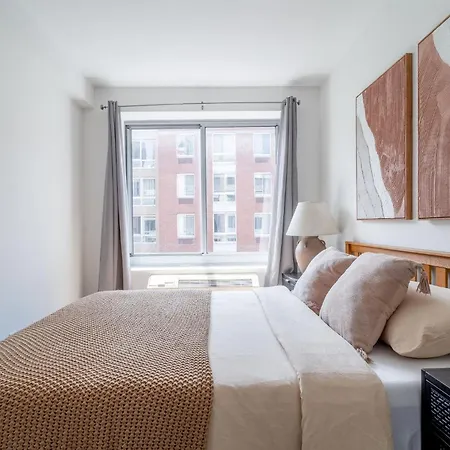 Amazing 3bd 1bath Near Times Square Apartment