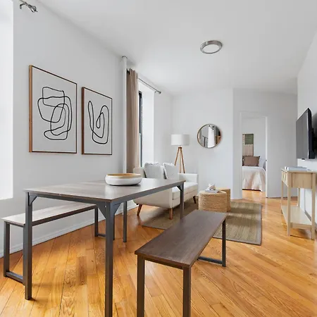 Apartment Monthly Nyc Rentals- Beautiful 3 Bedroom Unit *