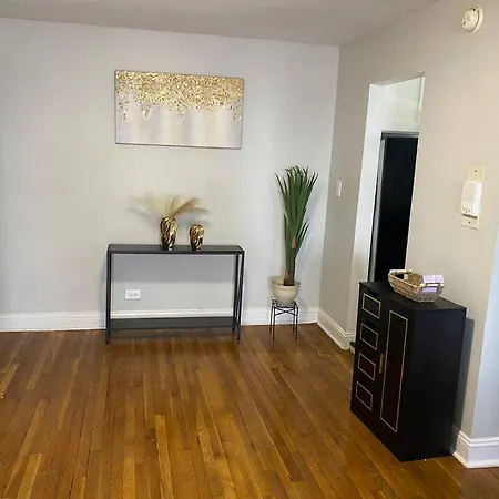Apartment Stylish- 1 Bed Spacious