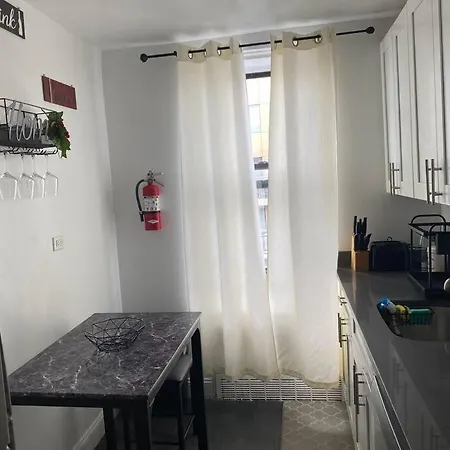 Stylish- 1 Bed Spacious *