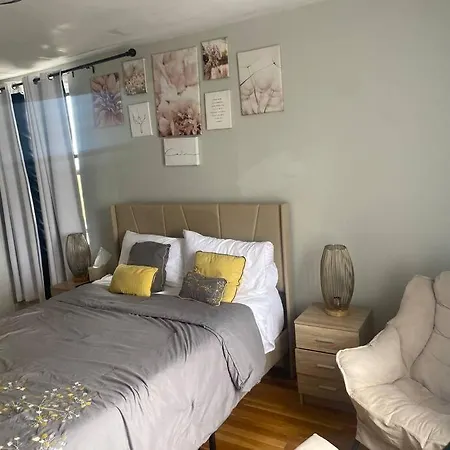 Stylish- 1 Bed Spacious *