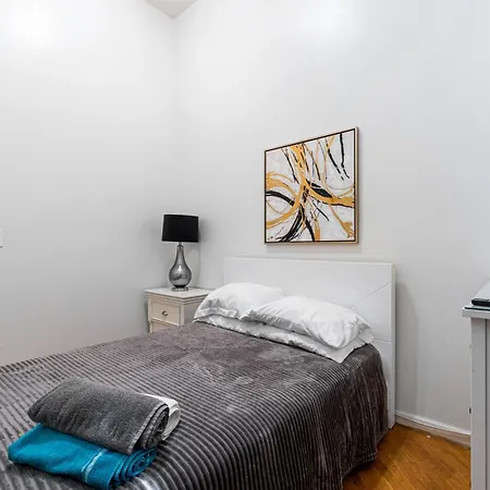 Monthly Nyc - Flawless 3 Bedroom Apartment