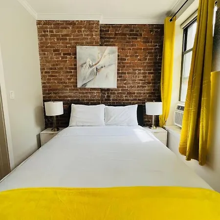 Midtown Luxe * New York