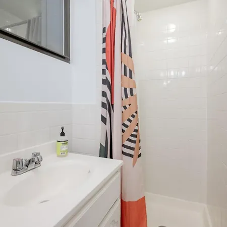 Apartment Monthly Nyc Rentals- Radiant Studio New York